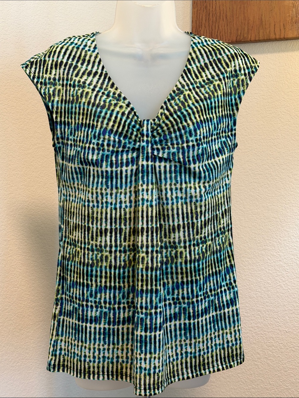 Twist-Front V-Neck Top in Blue and Green Print